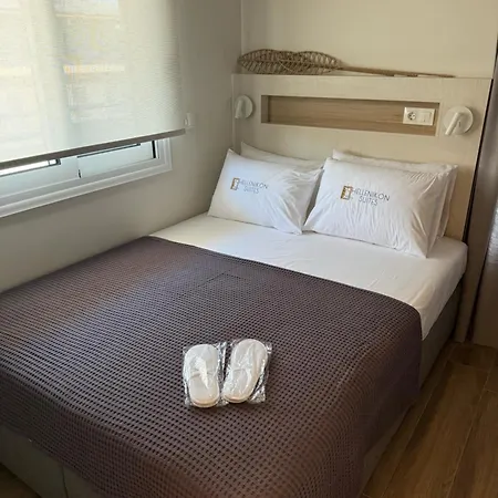 Hellenikon 아파트