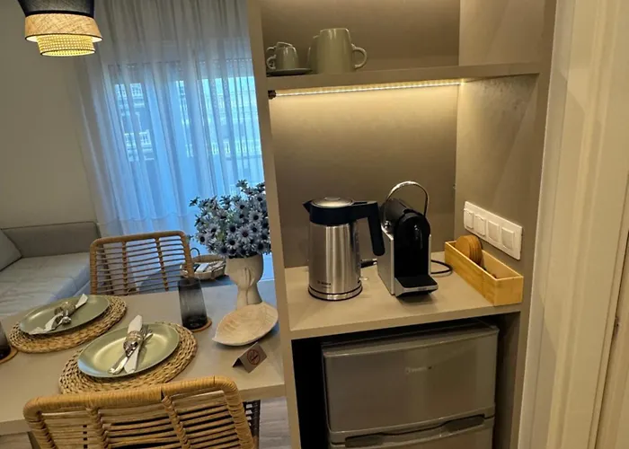 Hellenikon * Paralía